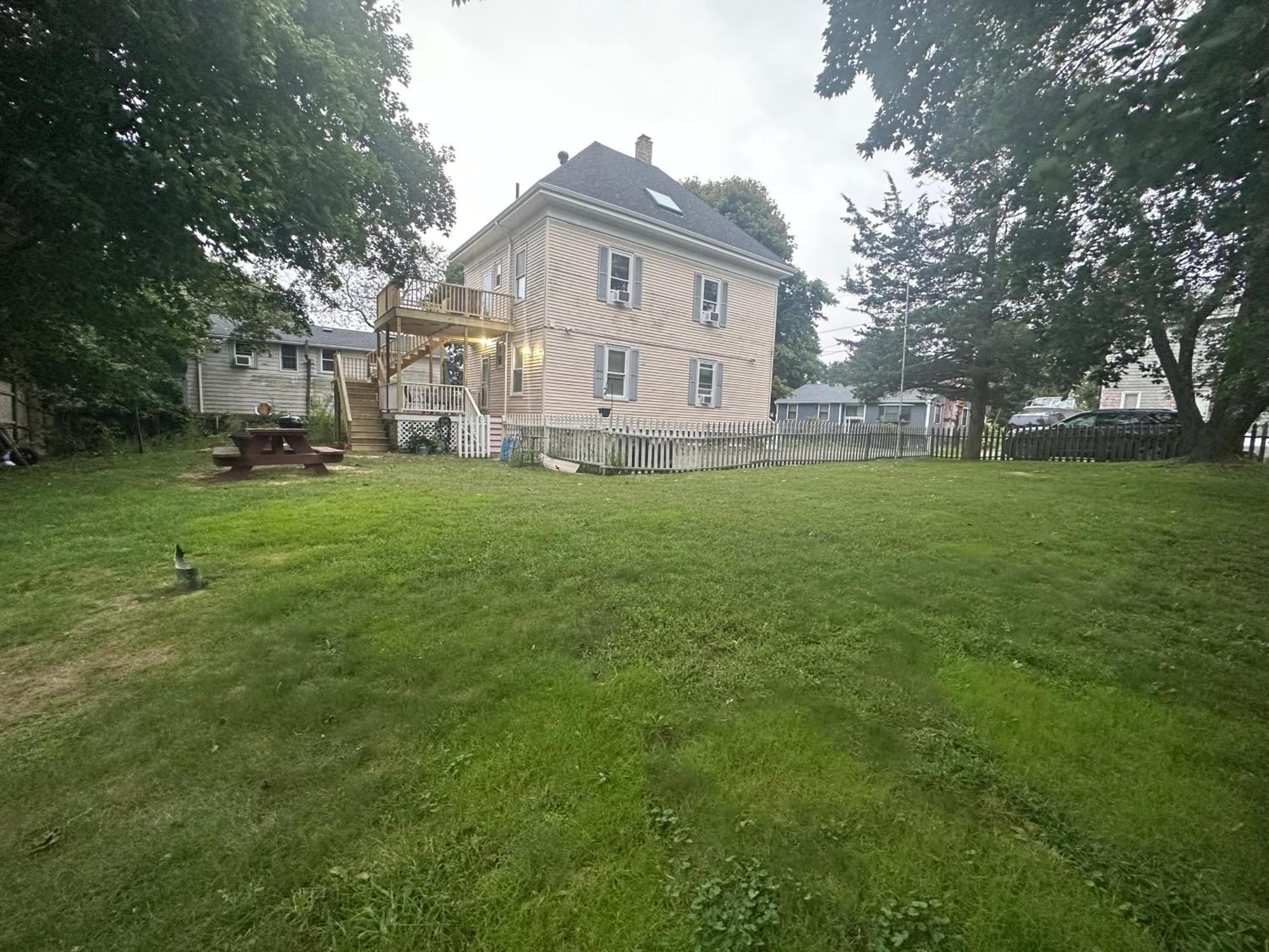 Retreat Near Beaches Gloucester Exterior photo